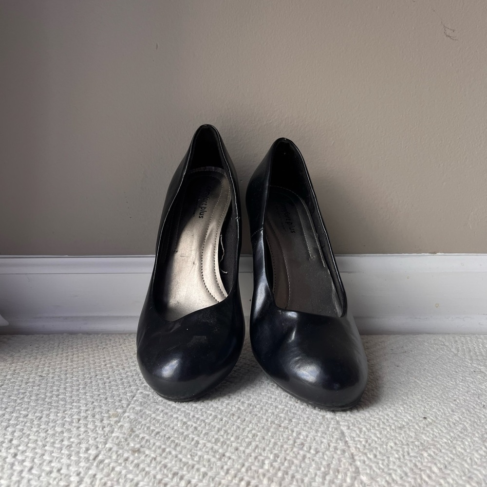 Stride Rite Black Heels